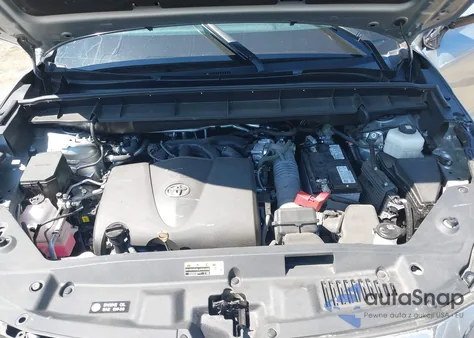 2021 Toyota Highlander Xle from USA, damaged, VIN 5TDHZRAH4MS033443